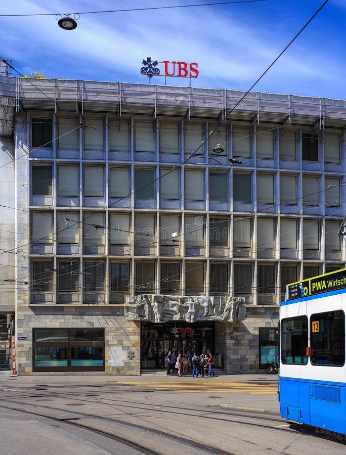 UBS-Büro auf Talacker-Straße in Zürich stockbild UBS-Büro auf Talacker-Straße in Zürich stockbild