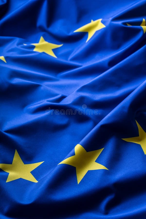UE zaznacza Euro flaga Flaga Europejskiego zjednoczenia falowanie w wiatrze Szczegółowy gwiazdy flaga euro obrazy stock UE zaznacza Euro flaga Flaga Europejskiego zjednoczenia falowanie w wiatrze Szczegółowy gwiazdy flaga euro obrazy stock
