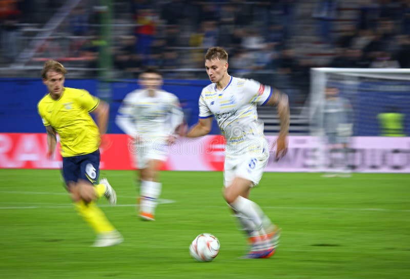 Uefa europa league : dynamo kyiv mot lazio hamburg germany royaltyfria bilder