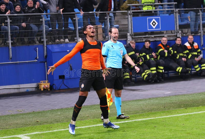 Uefa europa league : shakhtar donetsk mot marseille royaltyfri fotografi