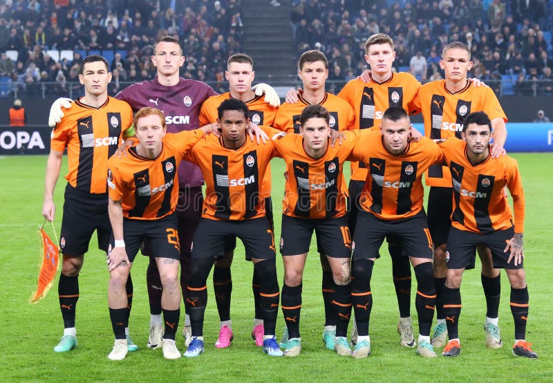 Uefa europa league : shakhtar donetsk mot marseille arkivbild