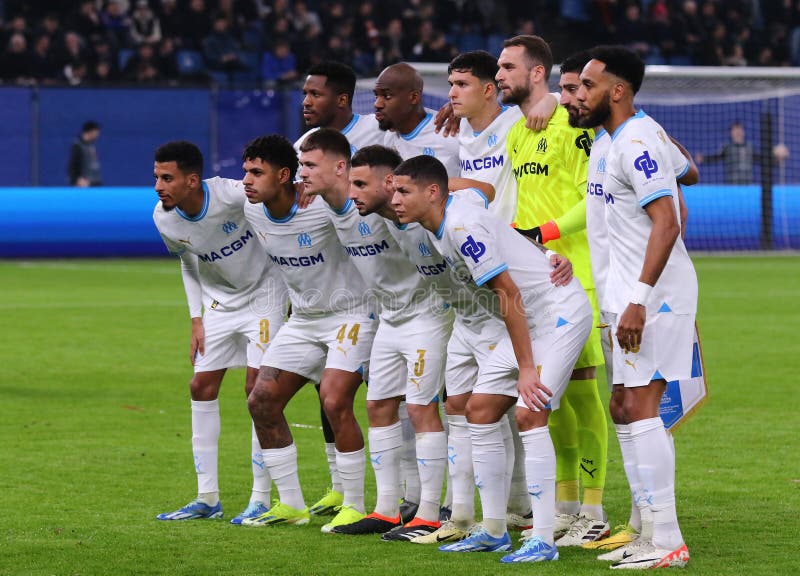 Uefa europa league : shakhtar donetsk mot marseille fotografering för bildbyråer
