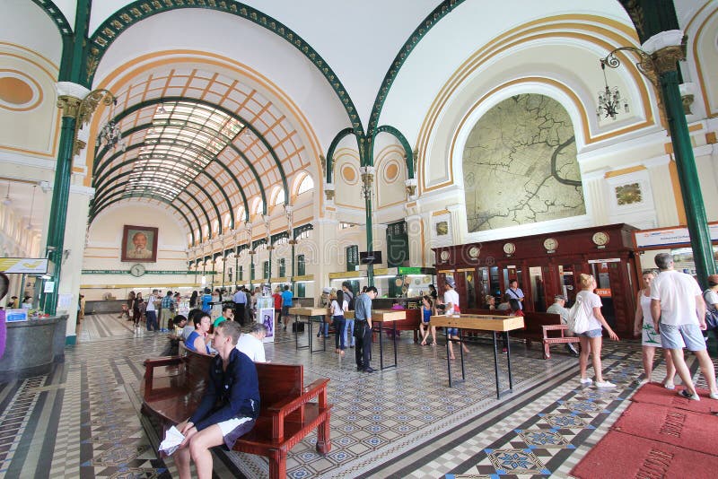 Ufficio postale di Ho Chi Minh City Central nel Vietnam immagine stock Ufficio postale di Ho Chi Minh City Central nel Vietnam immagine stock