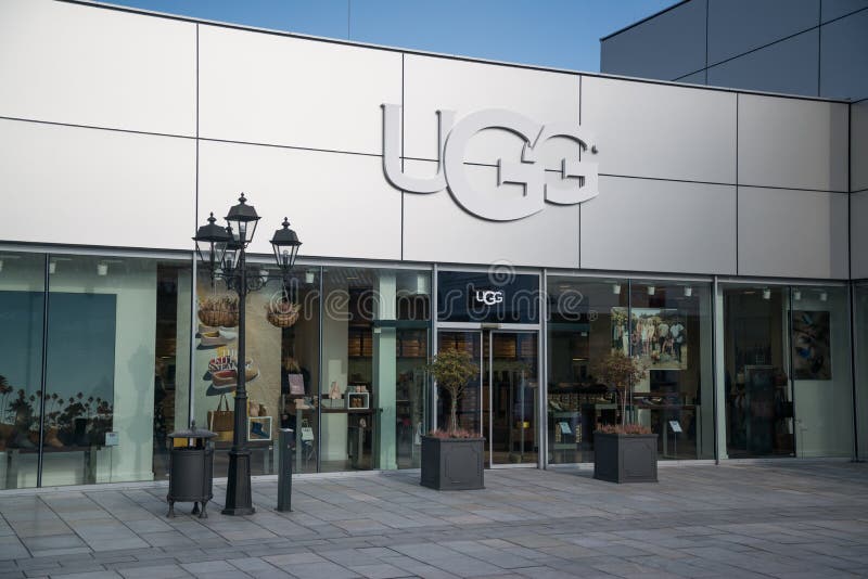 ugg store in mall of america