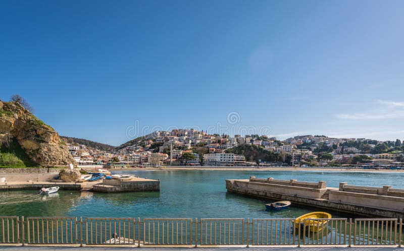Ulcinj miasteczko w zatoce i plaży zdjęcie stock Ulcinj miasteczko w zatoce i plaży zdjęcie stock