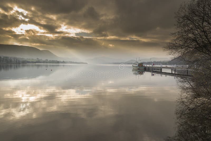 Ullswater da ponte de Pooley foto de stock Ullswater da ponte de Pooley foto de stock