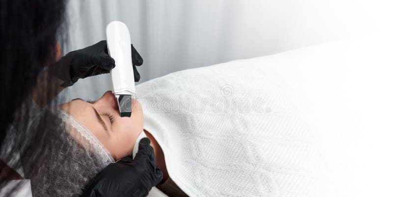 Ultrasound Facial Peeling Brunette Woman Getting Ultrasonic Peel Skin With Skin Scrubber At