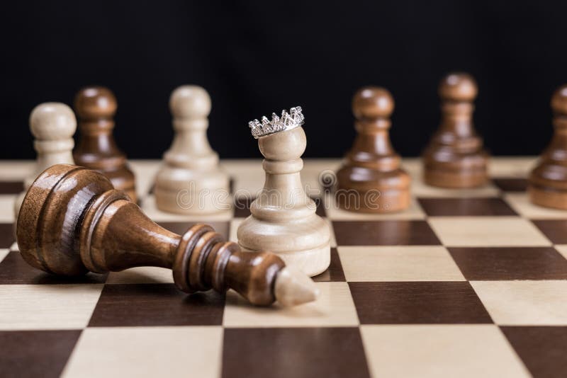 Abertura do jogo de xadrez - primeiro movimento com um peão branco