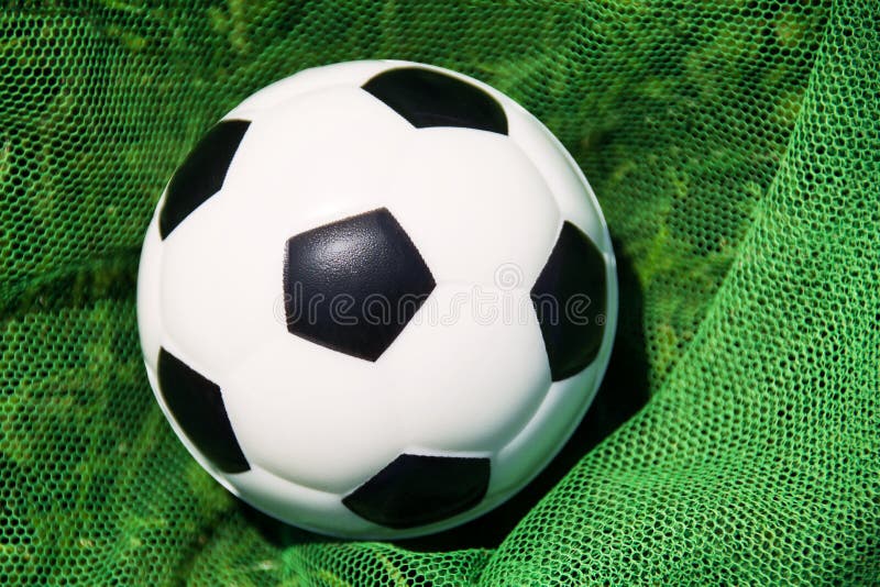 Bola Amarela Do Futebol No Fundo Branco Imagem de Stock - Imagem de branco,  brinquedo: 62304359