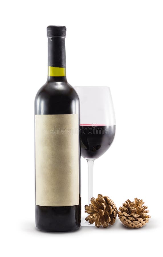 Uma garrafa do vinho e dos cones em um fundo branco fotografia de stock Uma garrafa do vinho e dos cones em um fundo branco fotografia de stock