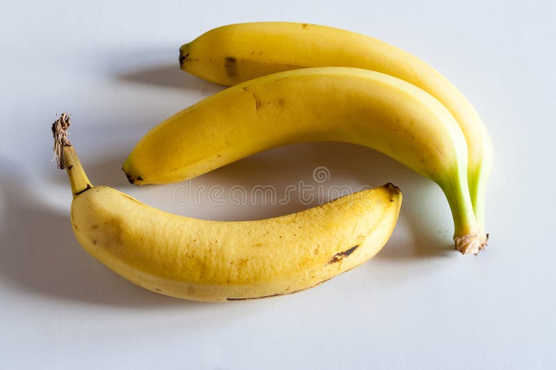 Uma opinião três bananas imagens de stock royalty free