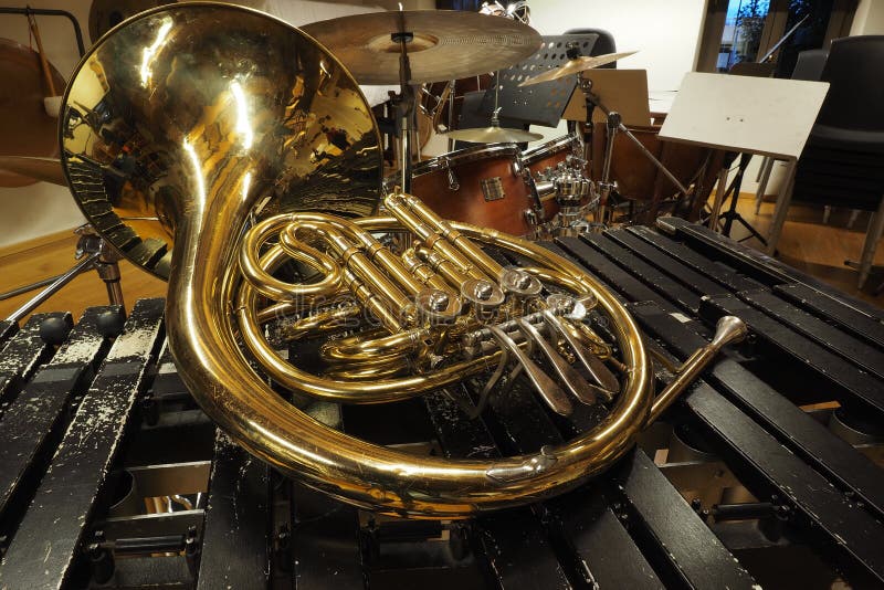 Mozart Per Corno Francese : 10 Pezzi Facili Per Corno Francese Libro