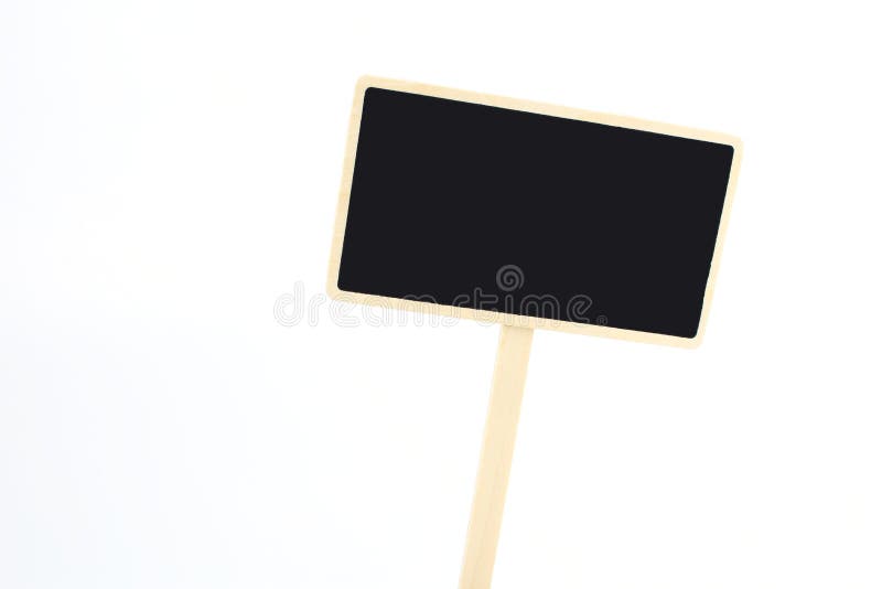 Un'etichetta in bianco della lavagna isolata su un fondo bianco fotografia stock Un'etichetta in bianco della lavagna isolata su un fondo bianco fotografia stock
