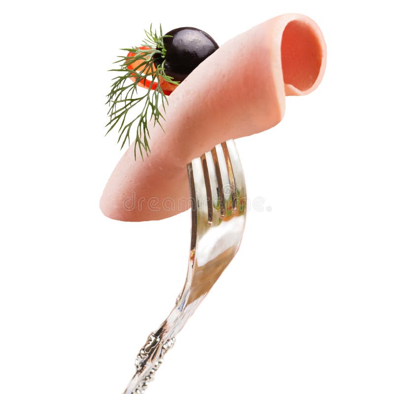 Un pedazo delicioso de salchicha cocinada con la aceituna, el tomate y una puntilla del eneldo fijada en una bifurcación imagen de archivo libre de regalías Un pedazo delicioso de salchicha cocinada con la aceituna, el tomate y una puntilla del eneldo fijada en una bifurcación imagen de archivo libre de regalías