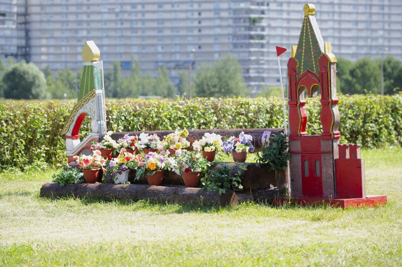 Un punct de trecere, un jurnal care alimentează obstacolele dintr-un eveniment dintr-o țară terță. Un punct de trecere, un jurnal care alimentează obstacolele dintr-un curs de traversare a unei țări
