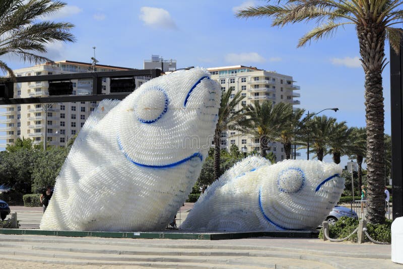 Famiglia Di Folletti Da Giardino In Resina - Decorazione Magica Alta 12 Cm - Foto 9