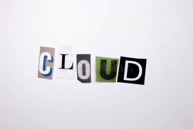 Un texte d'écriture de mot montrant le concept du NUAGE fait en lettre différente de journal de magazine pour le cas d'affaires s images libres de droits Un texte d'écriture de mot montrant le concept du NUAGE fait en lettre différente de journal de magazine pour le cas d'affaires s images libres de droits
