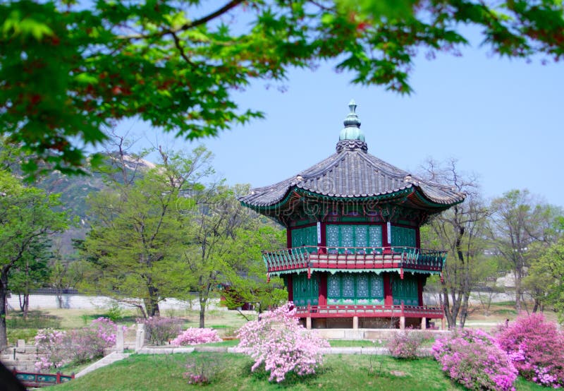 Un vieux pavillion historique à Séoul, Corée.
