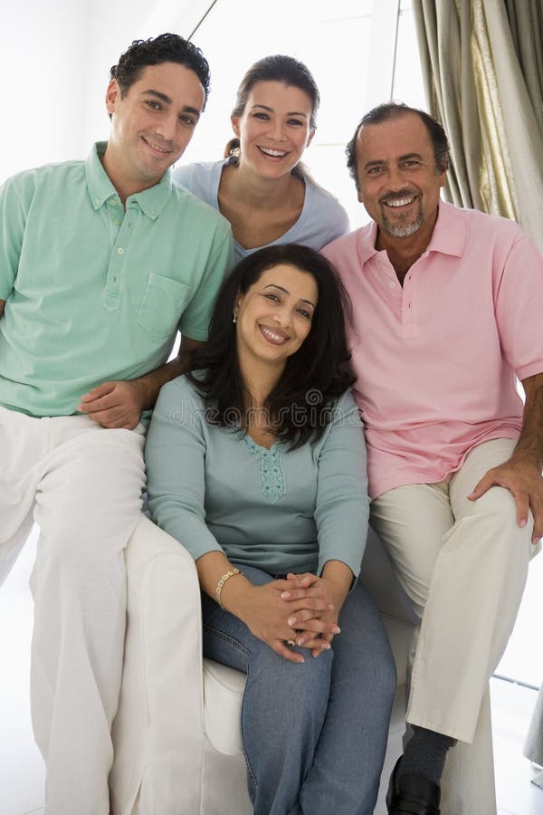 Una familia de Oriente Medio fotos de archivo libres de regalías Una familia de Oriente Medio fotos de archivo libres de regalías