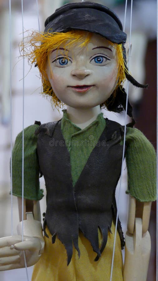 Una marionetta in legno prodotta a Praga souvenir della Repubblica ceca Bambino immagine stock Una marionetta in legno prodotta a Praga souvenir della Repubblica ceca Bambino immagine stock