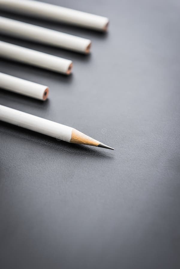 Matite Bianche Carboncino 3 Pezzi - Per Schizzi E Disegno Artistico Su Carta Scura - Foto 6