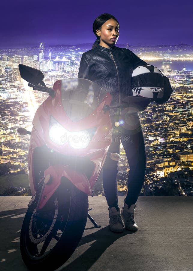 Una motocicletta su san francisco fotografie stock libere da diritti