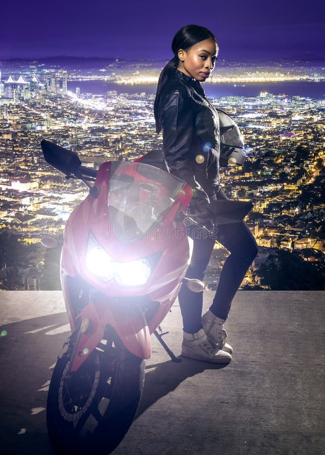 Una motocicletta su san francisco fotografia stock libera da diritti