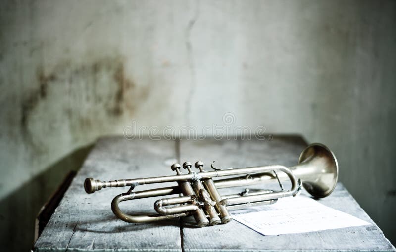 The old jazz trumpet player. The old jazz trumpet player