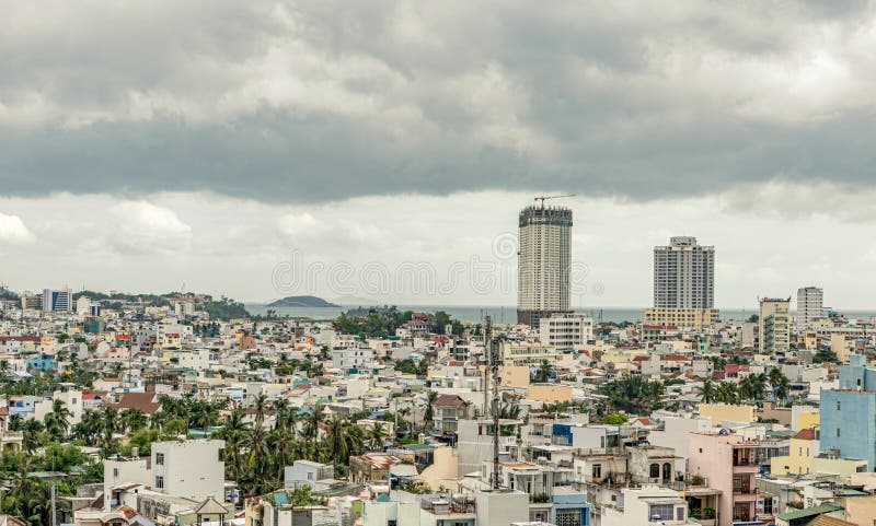 Una visión aérea sobre la ciudad de Nha Trang en Vietnam fotografía de archivo libre de regalías Una visión aérea sobre la ciudad de Nha Trang en Vietnam fotografía de archivo libre de regalías
