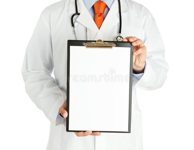 Unbelegtes Klemmbrett in den Händen des Doktors lizenzfreie stockbilder