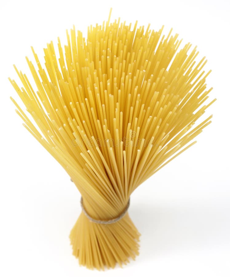 Uncooked spaghettis