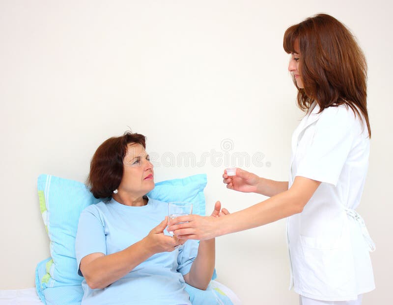 7 087 Infirmiere Photos Libres De Droits Et Gratuites De Dreamstime