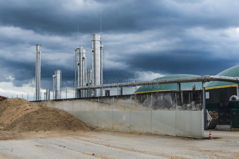 Une partie d'une usine de biogaz image libre de droits Une partie d'une usine de biogaz image libre de droits
