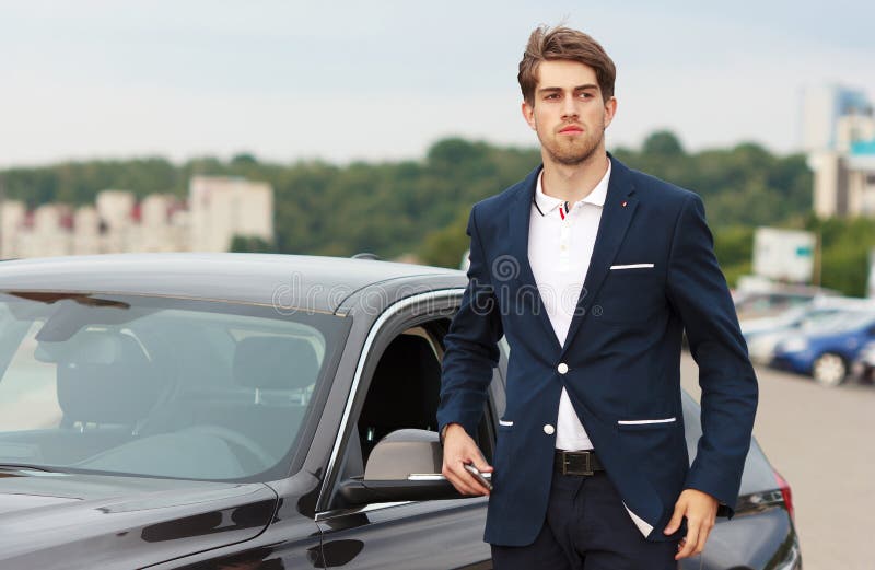 Ung affärsman royaltyfri fotografi Ung affärsman royaltyfri fotografi