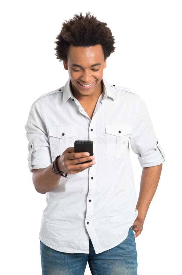 Ung afrikansk man med mobiltelefonen arkivbilder Ung afrikansk man med mobiltelefonen arkivbilder