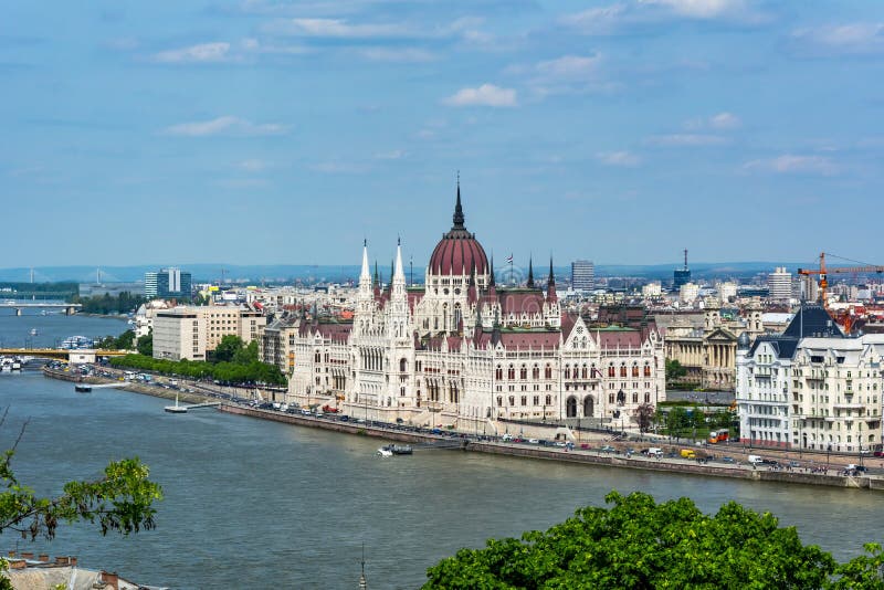 Ungarisches Parlaments-Gebäude in Budapest, Ungarn lizenzfreies stockbild Ungarisches Parlaments-Gebäude in Budapest, Ungarn lizenzfreies stockbild