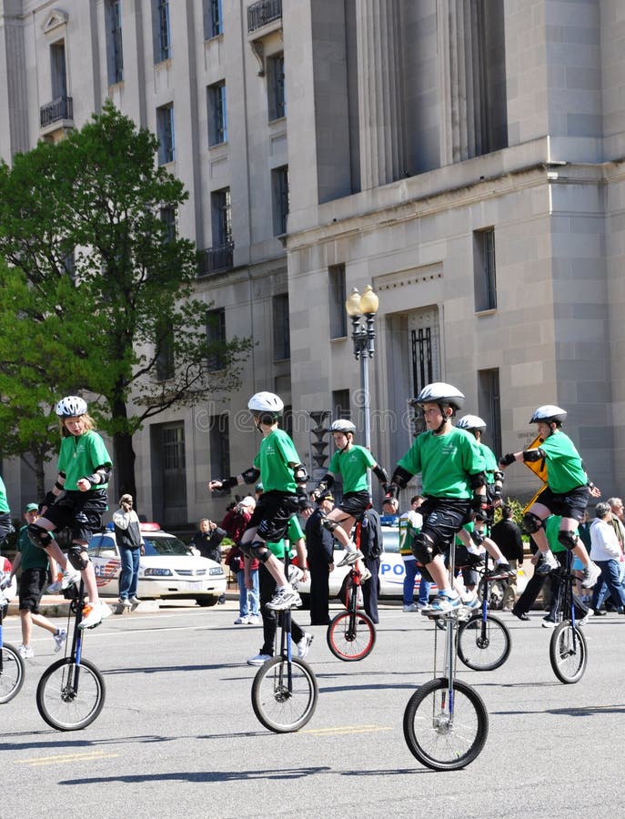 Unicyclists. editorial photo. Image of group, national 13874201