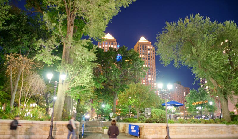 Union Square la nuit, New York City photographie stock libre de droits Union Square la nuit, New York City photographie stock libre de droits