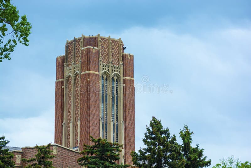 Universitet av den Denver universitetsområdet i Denver, Colorado under dagen arkivbild Universitet av den Denver universitetsområdet i Denver, Colorado under dagen arkivbild