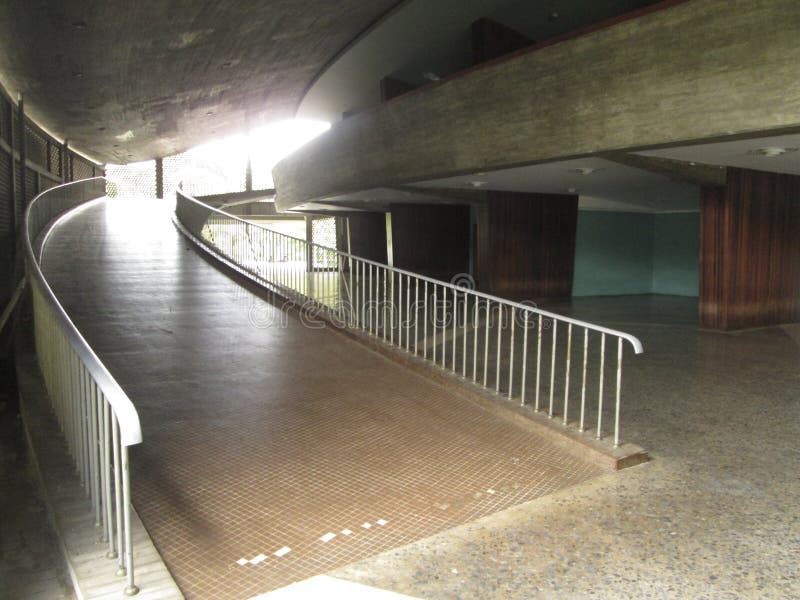 UNIVERSITÀ CENTRALE DI VENEZUELA UCV CARACAS VENEZUELA piacevole immagini stock libere da diritti UNIVERSITÀ CENTRALE DI VENEZUELA UCV CARACAS VENEZUELA piacevole immagini stock libere da diritti