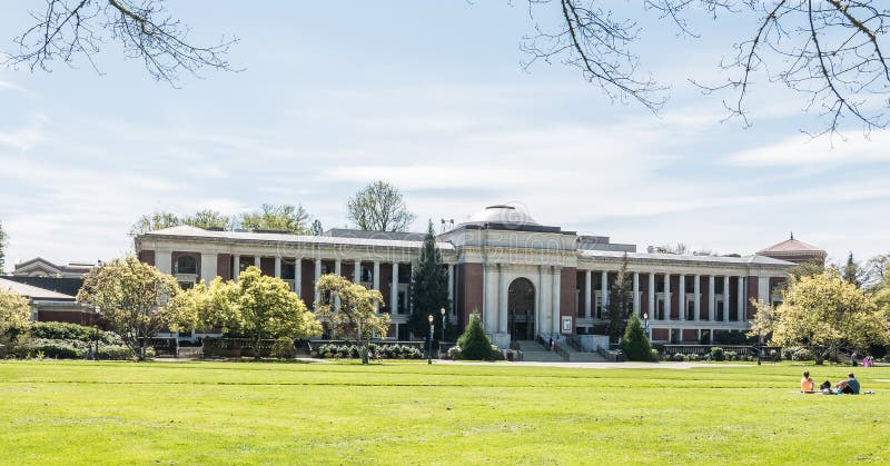 Unión conmemorativa de la universidad de estado de Oregon, primavera 2016 fotografía de archivo Unión conmemorativa de la universidad de estado de Oregon, primavera 2016 fotografía de archivo