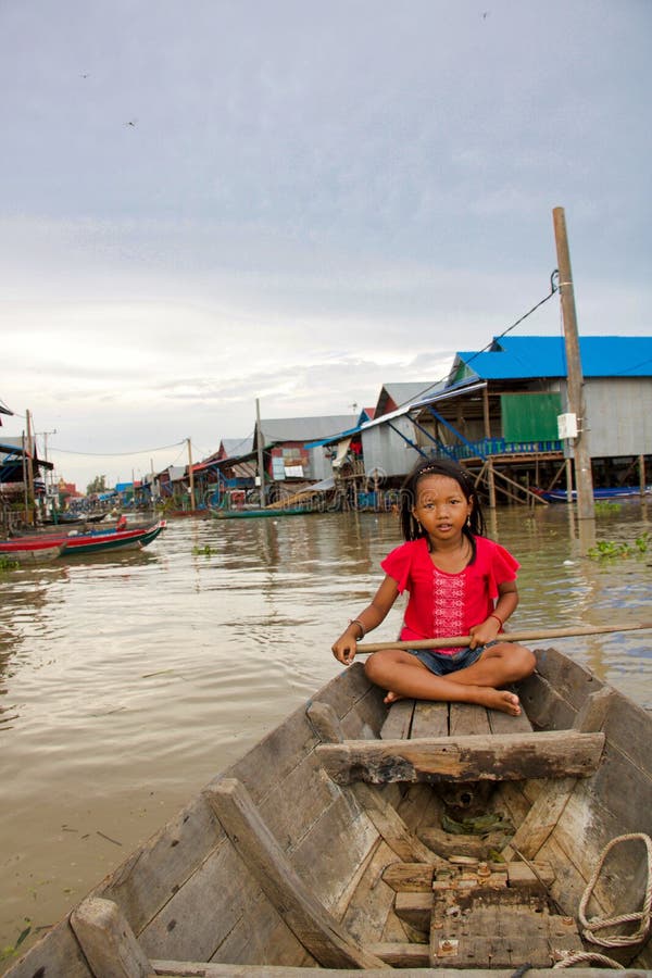 600px x 900px - Unknown Young Cambodian Little Girl Sitting on a Wooden Boat Editorial  Stock Photo - Image of female, poor: 130854278