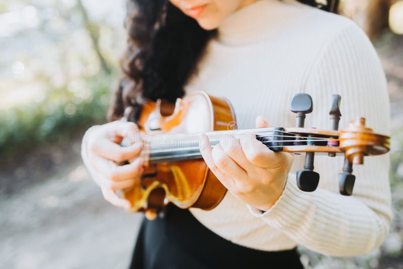 Violin Pizzicato - Free & Royalty-Free Stock Photos from Dreamstime