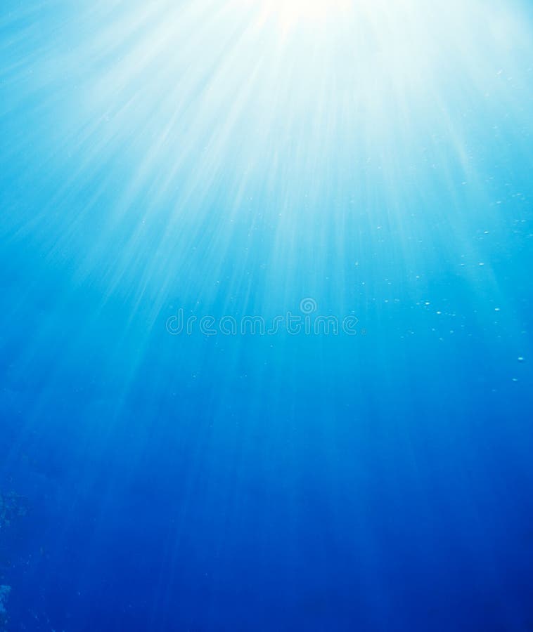 Unterwassersun-Strahlen lizenzfreie stockbilder Unterwassersun-Strahlen lizenzfreie stockbilder