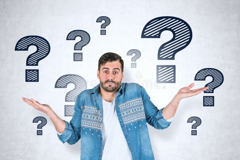 Rivolgere Interrogativi A Se Stessi Uomo Con I Punti Interrogativi Fotografia Stock - Immagine di icone