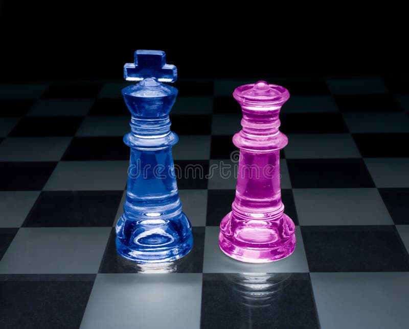 Uomo e donna, re e regina, marito e moglie fotografie stock libere da diritti Uomo e donna, re e regina, marito e moglie fotografie stock libere da diritti