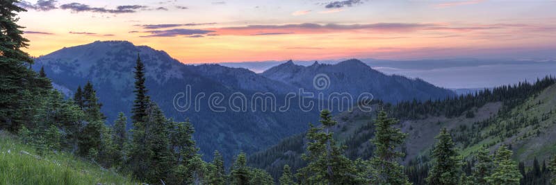 Uragano Ridge Sunset Panorama fotografie stock Uragano Ridge Sunset Panorama fotografie stock