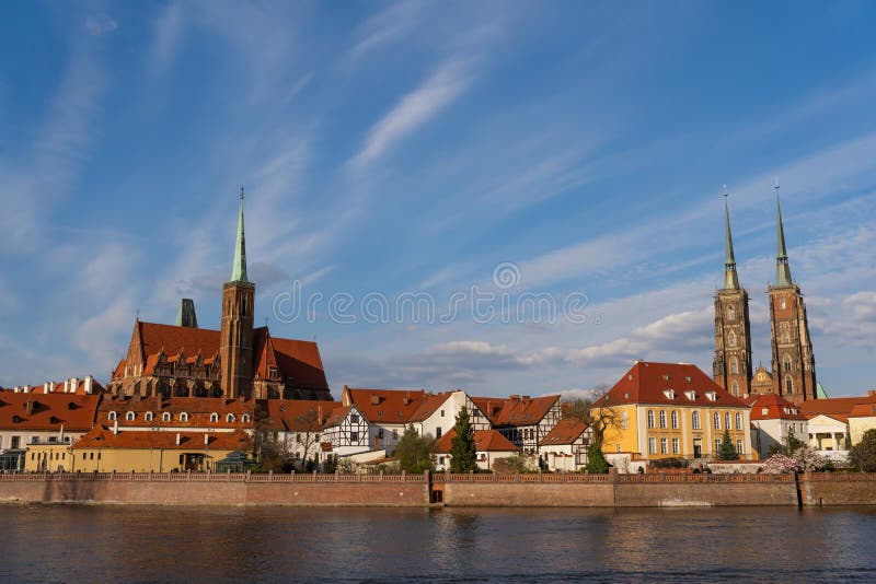 Uralte Gebäude in Ester tumski stockbilder