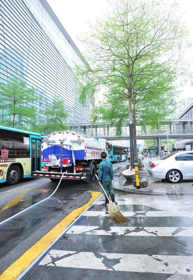 Urban cleaning editorial stock image. Image of pinto 24089079
