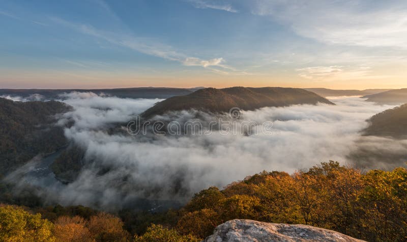 Uroczysty widok lub Grandview w Nowym Rzecznym wąwozie fotografia stock